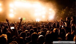 Imagen de festival en Ibiza fiesta, celebraciones ymucha música